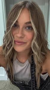 What time did the girls get to work today? , This team 🥰