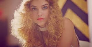 Palvin barbara a victoria´s secret próbára megy fotó: Retro Csajja Valtoztattak Palvin Barbit
