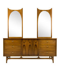 Broyhill Brasilia Lowboy Dresser Mid Century 2 Mirrors Are Optional And Will Add 42 Inches To The Height Modern Vintage Furniture Broyhill Lowboy Dresser