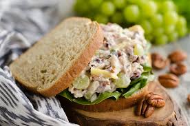 Stir together the chicken, celery, grapes, and pecans in a large bowl. Fruit Pecan Chicken Salad Easy Healthy 10 Minute Recipe