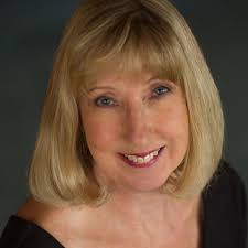 Randi Douglas's Instagram, Twitter & Facebook