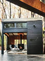 Pin By D On Greenhouse Minimalist House Design Tiny House Cabin Tiny House Movement