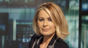 Sharon ní bheoláin (surname proneng|nʲiː vʲoʊlˠaːn) is is a television newsreader with radio telefís éireann (rté.) in the republic of ireland. Guru Pintar Salary Sharon Ni Bheolain Rte S Sharon Ni Bheolain S One Regret In Addressing Gender Pay Gap Unce The Unce I D Hit Her A Few Clatters Unce