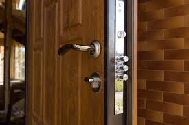 Les Meilleurs Prix Pour Une Ouverture De Porte Un Blindage De Porte Ou Une Pose De Serrure Pas Chere Sont Chez Ar Porte Garage Garage Paillasson Personnalise