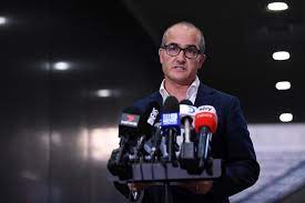 Police are scheduled to hold a press. Victoria Lockdown Returns From Midnight Thursday After Covid Cluster Spreads 7news