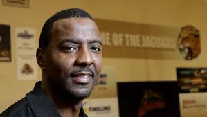 Podcast: Carlos Knox