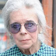 Wenige stunden vorher war das kindermädchen seiner drei kinder, sandra rivett, im haus seiner von lucan getrennt. Lord Lucan S Widow Found Dead At London Home Aged 80 Coventrylive
