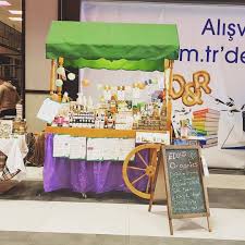 standimizla bilkentcenter bilkentstation dogal urunler pazari ndayiz cok keyifli bir atmosfer ve birbirinden saglikli el yapimi decor high chair home decor