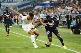 The squad's medical team ran into marseille in the hot evening with a stretcher, but the player was able to get up and walk off the pitch after he was brought to his senses, with the help of his teammates and an ice pack against his side. Ogedattspk Sgm