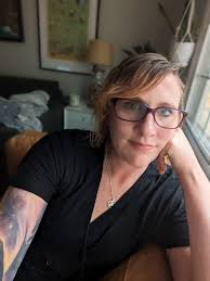 38 F looking for a partner near St. Louis, MO (permaculture singles forum  at permies)