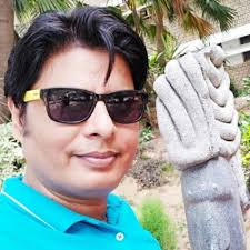 I never thought I'd end up making energy drinks. But energy drinks are a  $80B market growing 8% annually and somehow the “better-for-you” ones are  still full of lab ingredients like sucralose