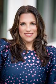 Melissa Strauss's Instagram, Twitter & Facebook