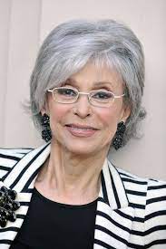 Coiffure Courte Femme 60 Ans Cheveux Gris Les coupes de cheveux qui rajeunissent. coiffure courte femme 60 ans cheveux gris