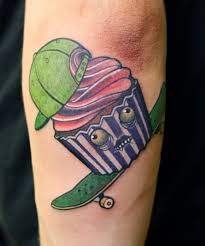 Next luxury / style, tattoos; Samuel Rageface Cupcake On A Skateboard Tattoos Von Tattoo Bewertung De