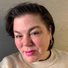 Yes, I'm Hot in This