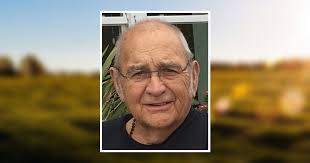 Sharon Teeter's Instagram, Twitter & Facebook