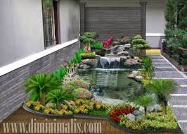 Diameter juga tidak harus besar, sehingga sangat cocok diletakkan di bagian tengah dari pekarangan rumah. Kolam Ikan Hias Di Pekarangan Rumah Dan Cara Membuatnya