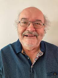 💚 Pour André-Gilles Brodeur, diplômé de l'UdeS, donner à l'Université du  troisième âge avec le 𝙁𝙤𝙣𝙙𝙨 𝙍𝙤𝙜𝙚𝙧 𝘽𝙚𝙧𝙣𝙞𝙚𝙧, c'est une façon  de supporter l'apprentissage tout au long de la vie. Découvrez son