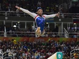 The decorated gymnast, 24, picked up her 7th national title at the 2021 u.s. Simone Biles Das Turn Wunder Olympische Sommerspiele In Rio Vol At