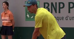 Pedro Boscardin brilha e derruba ex- top 20 no quali de Roland Garros