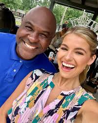 Kicking off Hoover Restaurant Week this morning with @jehpruitt and  @wbrcnews!! It might've been 7AM, but the food and drinks looked too good  not to try! When it comes to restaurants, Hoover