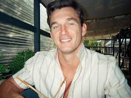 The Bachelorette' alum Tyler Cameron spotted kissing mystery woman after  Kristin Cavallari date