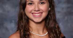 Mandeville High graduating class includes a dozen high honors members  graduates