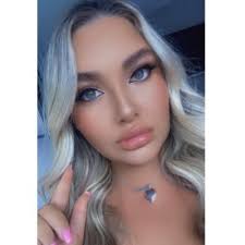 Shannon Peake (@Shaz754)