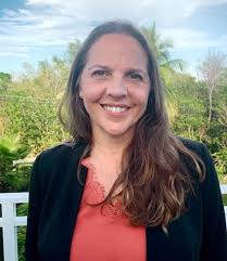 Nanette Murray's Instagram, Twitter & Facebook