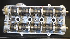 A sohc engine contains much lesser parts, which will make it more reliable. Sohc Vs Dohc Pros Cons And How They Differ