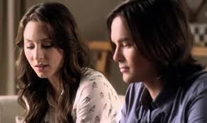 Does it bother anyone else that Caleb was friends with all the girls but  Tobys whole personality was being Spencer's boyfriend. Sure he was friends  with Emily but they didn't get that