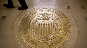 Federal açık piyasa komitesi (fomc) toplantısının ardından oy birliğiyle çıkan ve beklentinin dışında bir karar vermeyen fed'in noktasal grafiğinde 2023 yılına kadar sıfır faiz. Fed Faiz Kararini Acikladi Gazete Manifesto