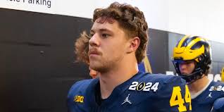Michigan LB Hayden Moore enters transfer portal