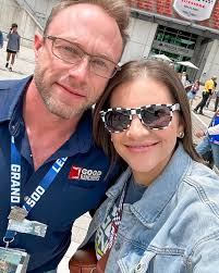 I need 900 "YESSS" to release a new season🥰❤️❤️🌹🌹