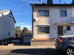 Erfüllen sie sich ihre wünsche beim bau ihres traumhauses ganz. Haus Zum Verkauf 55743 Idar Oberstein Mapio Net