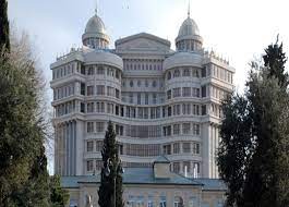 Azerbaijan medical university (amu) is one of the largest and leading educational establishments in the country. Study General Medicine Dentistry And Pharmacy In Baku