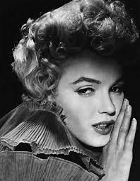 Biography Of Marilyn Monroe