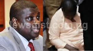 Maina collapses in abuja court. 2jpk Dkiqnojnm