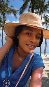 Vin poze m nenpot kesyon mp rpnn !😁👋