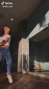 Tiktok Dkgf Video Choreography Videos Dance Choreography Videos Dance Videos