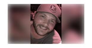 Mallory Reeder's Instagram, Twitter & Facebook