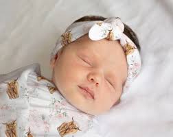 Floral Highland Cow Swaddle Blanket Headband, Personalized Baby Gift, Knit  Blanket, Girl Crib Bedding, Western Girl Nursery, Baby Bedding,