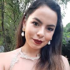 Beatriz Tejada (@beatejadar)