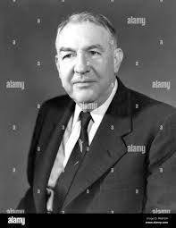 Clyde Summers's Instagram, Twitter & Facebook