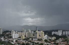 Moradores relatam susto com chuva de granizo que deixou ruas de jundiaí cobertas de gelo: Boletim Da Defesa Civil Informacoes Sobre As Chuvas Noticias
