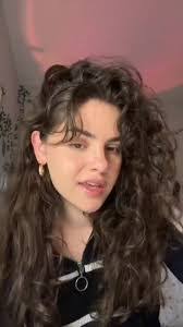 Celia Savage's Instagram, Twitter & Facebook