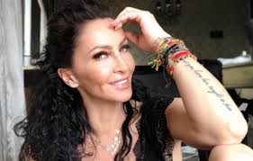 O femeie curajoasă și plină de energie, uimește de fiecare dată. Mihaela RÄƒdulescu O TanÄƒrÄƒ Cu Trup De ZeiÈ›Äƒ La 51 De Ani Ce Imagini A Postat Vedeta Pe Instagram Buna Ziua Iasi Bzi Ro