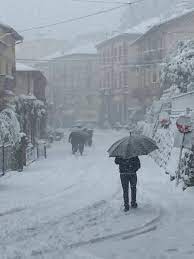 Si complica ulteriormente la possibilità di restare in c. Neve Oggi Sull Appennino Modenese Le Foto Meteo Ilrestodelcarlino It