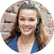 Jacqueline Hatch's Instagram, Twitter & Facebook