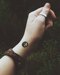 Temporary Tattoo Yin Yang Yin Yang Tattoos Tattoos Cool Wrist Tattoos